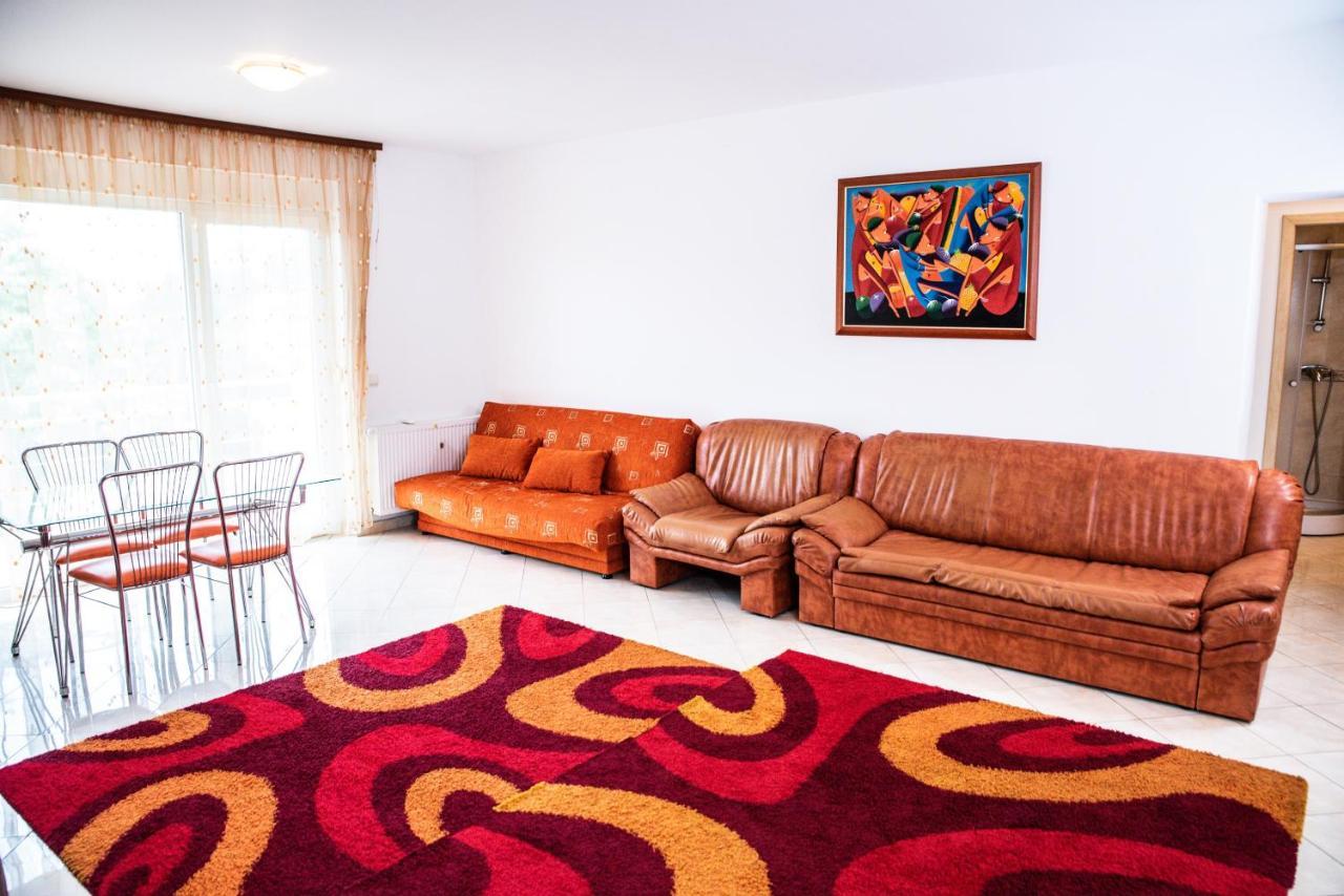 נפטון Club Onix Apartments מראה חיצוני תמונה